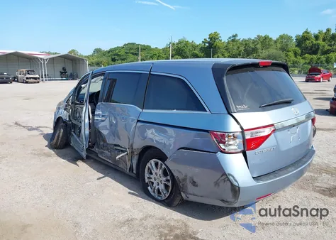 2013 Honda Odyssey Ex z USA, uszkodzony, nr VIN 5FNRL5H43DB021600